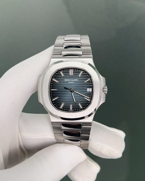 Patek Philippe Nautilus Series 5711/1A-010 Watch