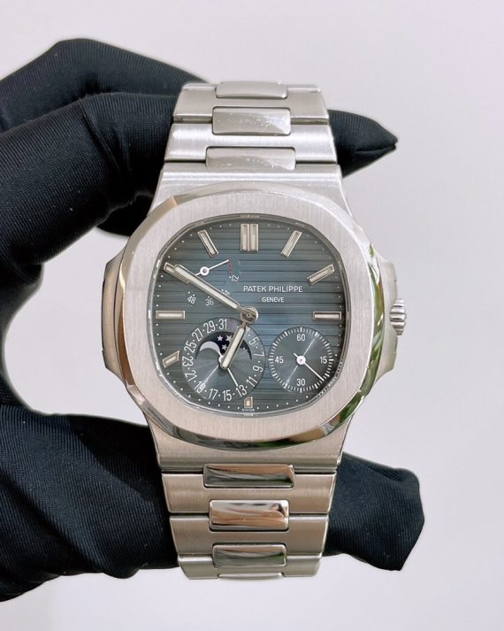 Patek Philippe Nautilus Series 5712/1A-001 Watch